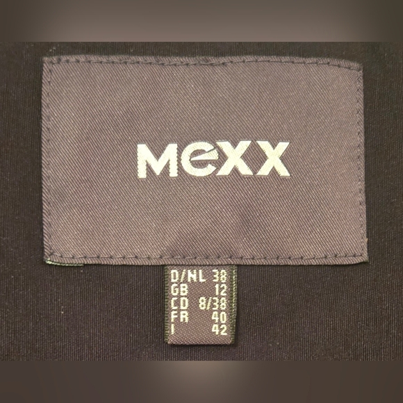 NWOT; MEXX Vintage Bomber Jacket; Black; Size 8; Great Zipper Detail; Snap Cuffs - Picture 9 of 16